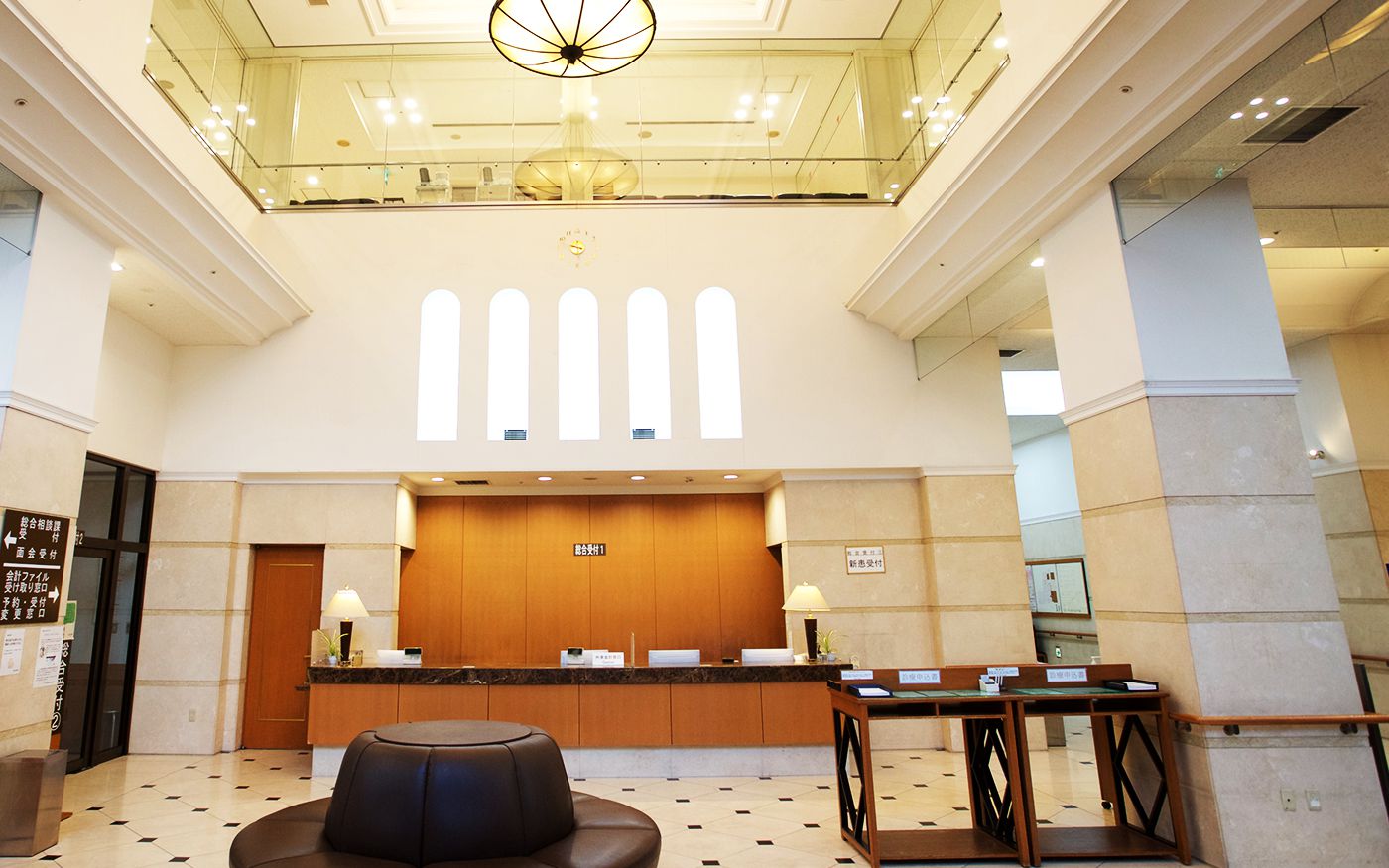 総合新川橋病院エントランス